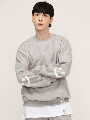 UNISEX] Elbow Smile Drawing Boucle Embroidered Sweatshirt - GRAVER - Modalova