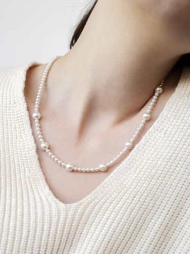 Bell Sware Pearl Necklace - L’OMBRILLANT - Modalova