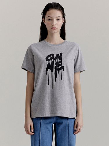 Peach Painting Tshirt (Grey) - ONNE - Modalova