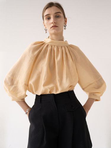 Gathered Neck Blouse Golden - KINDERSALMON - Modalova