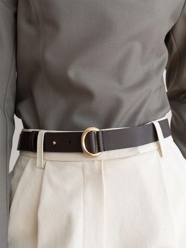 ESSENTIAL] Gold Ring Belt Brown - KINDERSALMON - Modalova