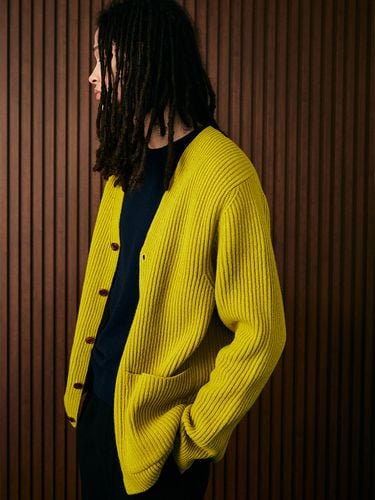 Merino Wool Cardigan_Mustard - whatever we want - Modalova