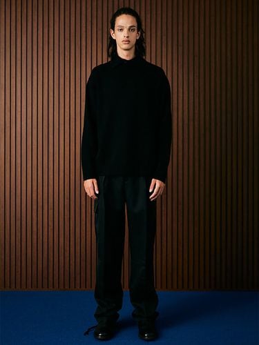 Cashmere Neck Slit Collar Knit_Balck - whatever we want - Modalova