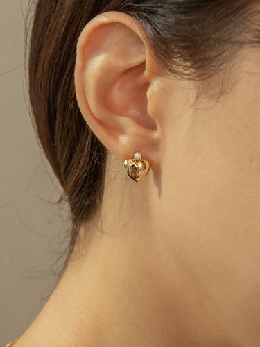 Heart Crown Earring - Primaute - Modalova