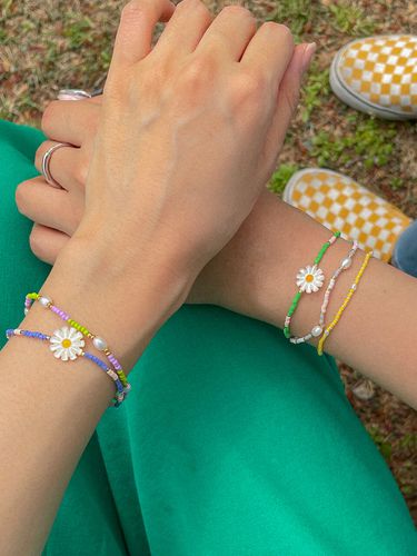 Like Daisy Chain Bracelet Set_Purple - Primaute - Modalova