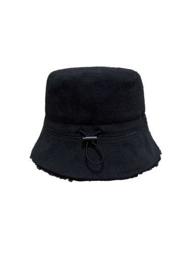 Bubble Bucket Hat - black - MAD FACTORY - Modalova