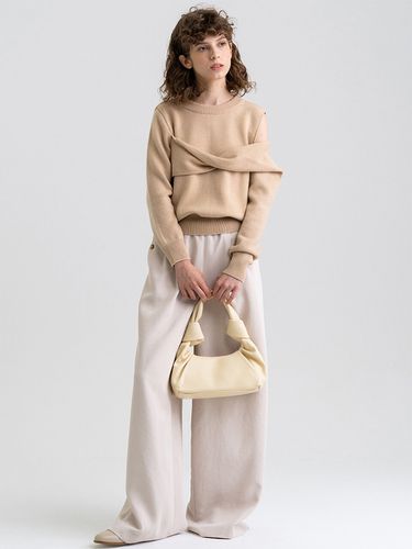 Wool Draped Pullover (Beige) - KINDERSALMON - Modalova