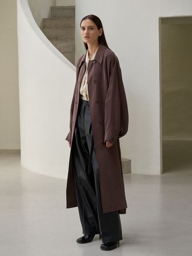 Cupra Trench Coat Red Brown - VUNSCH - Modalova