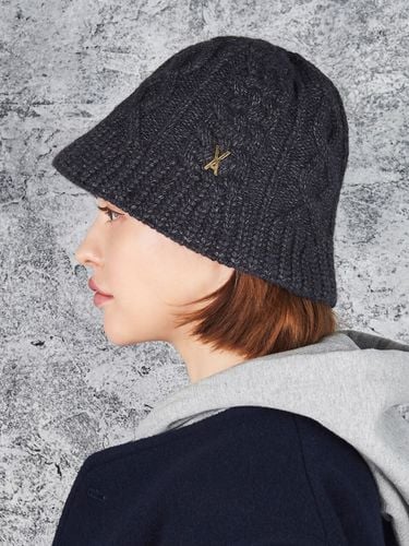 Stud Logo Knit Bucket Hat_Dark Gray - VARZAR - Modalova