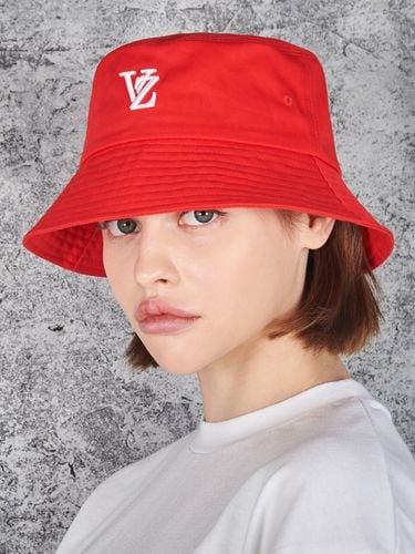 D Monogram Bucket Hat_Red - VARZAR - Modalova