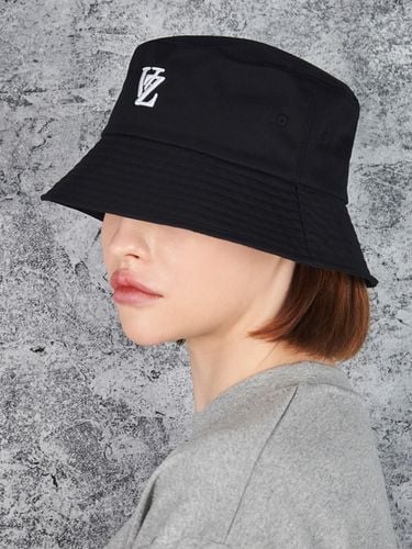 D Monogram Bucket Hat_Black - VARZAR - Modalova