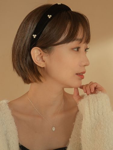 Cozy Pearl Hairband - Primaute - Modalova