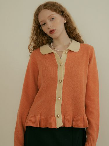 Lambswool Frill Cardigan (Peach) - MORE THAN LIKE - Modalova