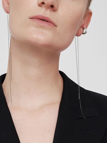 MOI 2st Earcuff X Chain Earring Set - MOI studio - Modalova