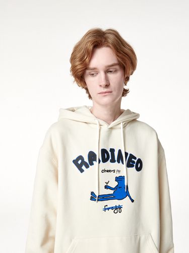 Cheers Hoodie Cream - RADINEO - Modalova