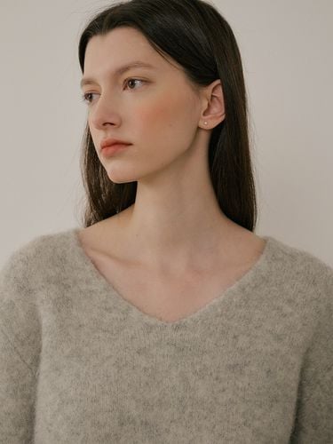 Comos 621) Alpaca V-neck Cropped Knit_Light Gray - ourcomos - Modalova