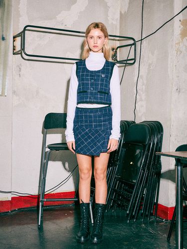 Wool Check Crop Vest - Near&Dear - Modalova