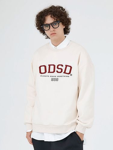 ODSD LOGO SWEATSHIRT - CREAM - ODD STUDIO - Modalova