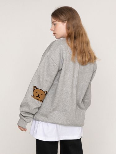 UNISEX] Elbow Smile Bear Sweatshirt - GRAVER - Modalova