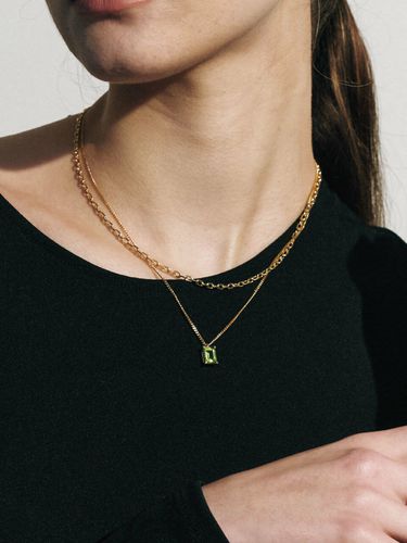 Double Chain EM Stone Necklace - Peridot - THE PART OF - Modalova