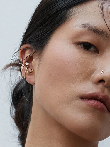 Mini Essential Earcuff - HYEON.K - Modalova