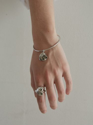 Stone Bracelet - HYEON.K - Modalova