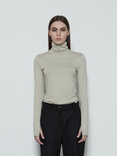 Embroidery Mock Neck Top_Light Khaki - THREE TO EIGHTY - Modalova