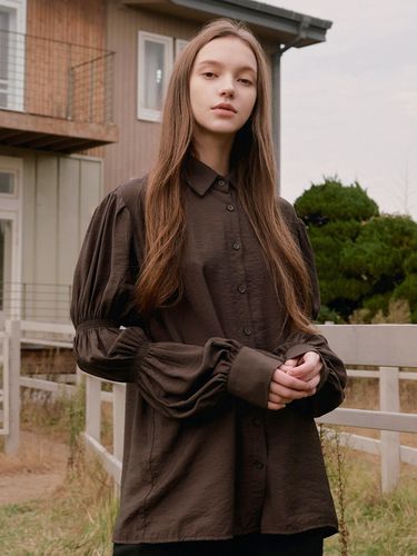 Smock Shirred Shirt (Brown) - ADAUL - Modalova