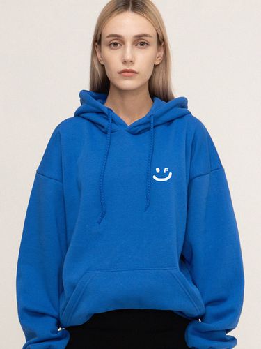 Unisex] Small Drawing Smile Hoodie _ Cobalt Blue - GRAVER - Modalova