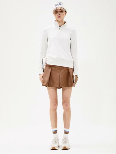 Eco Leather Half Pants (Camel) - BLUDOT - Modalova