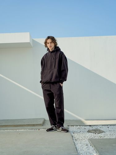 Character Sweat Pants _ Dark Grey - OUT OF TRUNK - Modalova