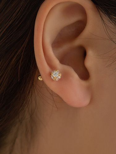 Cubic Ball Piercing C06 - LUNNE - Modalova