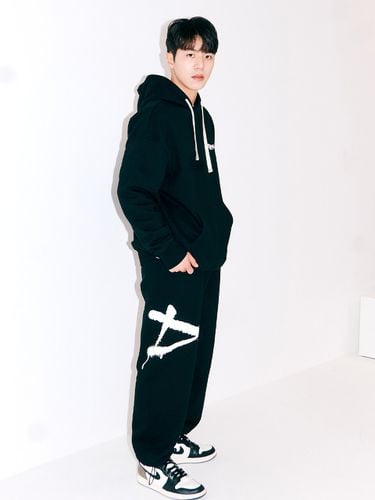 Graffiti Sweat pants_Black - PLAYIAN - Modalova