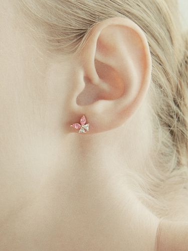 K Gold Butterfly Point Piercing B10 - LUNNE - Modalova