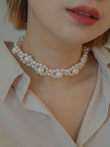 PEARL FLOWER CHOKER - Primaute - Modalova