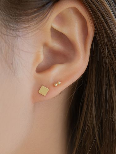 K Filled Mini Square Earrings - LUNNE - Modalova