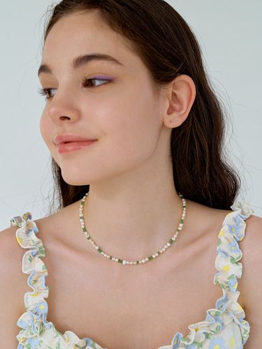 Green middle pearl necklace - KINDABABY - Modalova