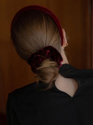 Classic Velvet Scrunchie - Jean Paul Clarisse - Modalova