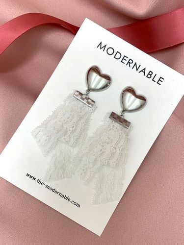 Heart Lace Earrings - Silver - MODERNABLE - Modalova