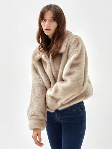 Faye Eco Fur Jacket (Beige) - HAVELESS - Modalova