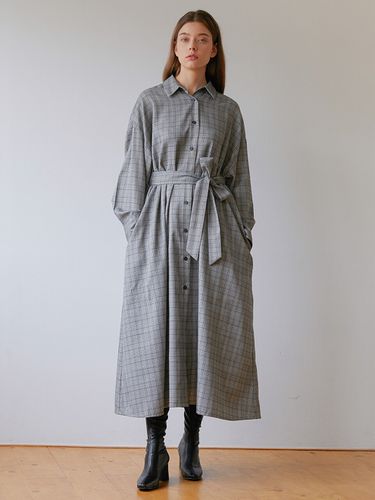 Check Maxi Shirt Dress (Gray) - MODERNABLE - Modalova