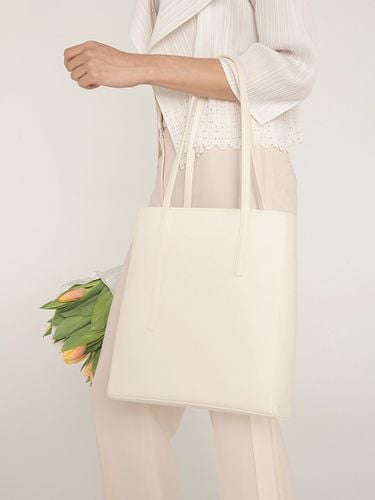 Campa Tumbler Tote Bag - Cream - KI LEE - Modalova