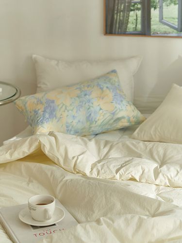 Dreaming Bio-washed Pillow Cover - DECOVIEW - Modalova