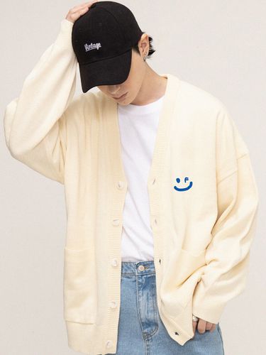 UNISEX Small Drawing Smile Knit Cardigan (Cream) - GRAVER - Modalova