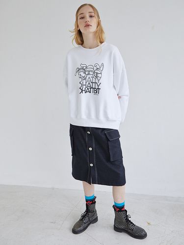 Triple Chattbit Sweatshirt (White) - mimicAWE - Modalova