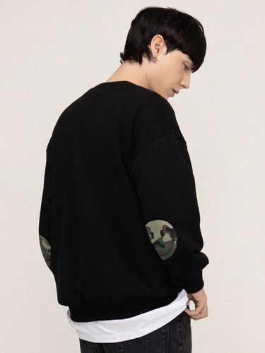 Unisex) Elbow Camouflage Dote Smile Sweatshirt _ 3 Color - GRAVER - Modalova