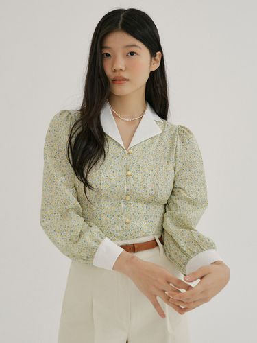 KACK Floral Pattern Collar Blouse () - REORG - Modalova