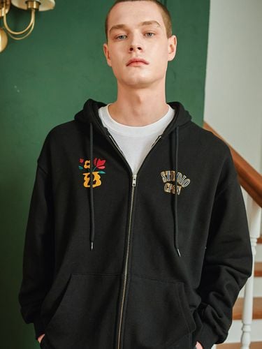 Studio Varsity Zip-up Hoodie Black - CPGN - Modalova