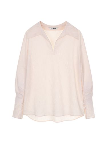 Open Collar Volume Blouse (Peach) - JOY GRYSON - Modalova