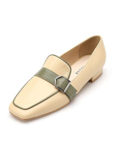 Esma Belt Loafers - (AM221083) - amellie - Modalova